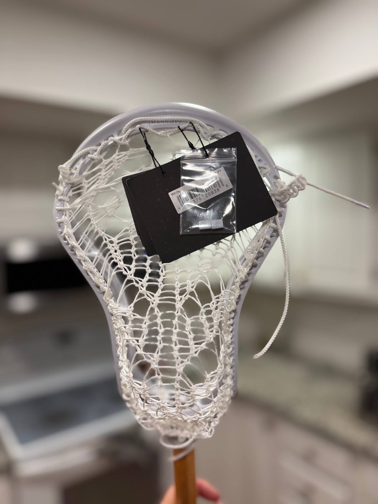 Stringking 3V strung with Mission Mesh