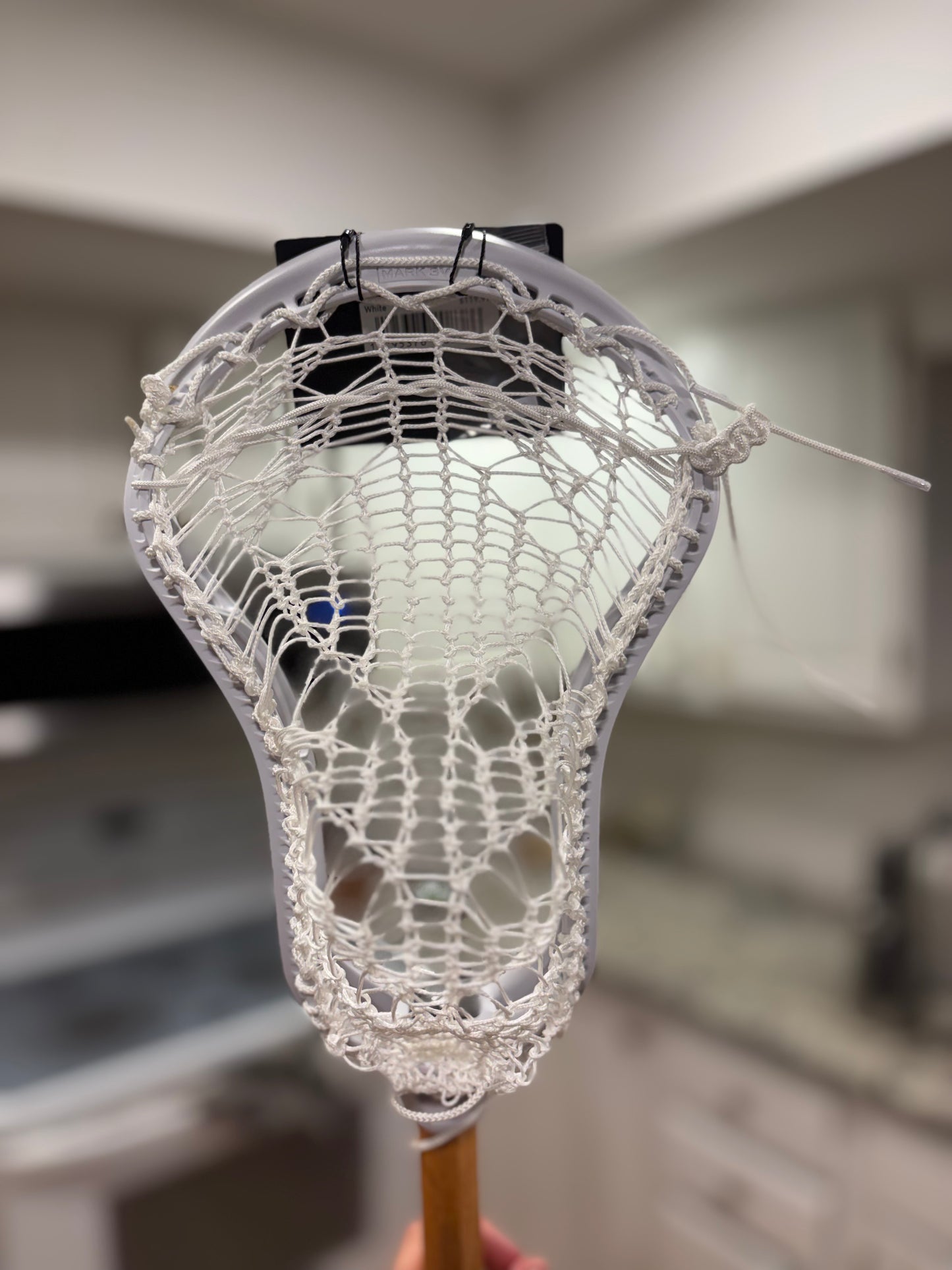 Stringking 3V strung with Mission Mesh